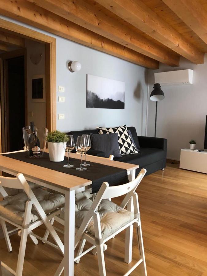 Interno 1 Apartment Treviso Luaran gambar