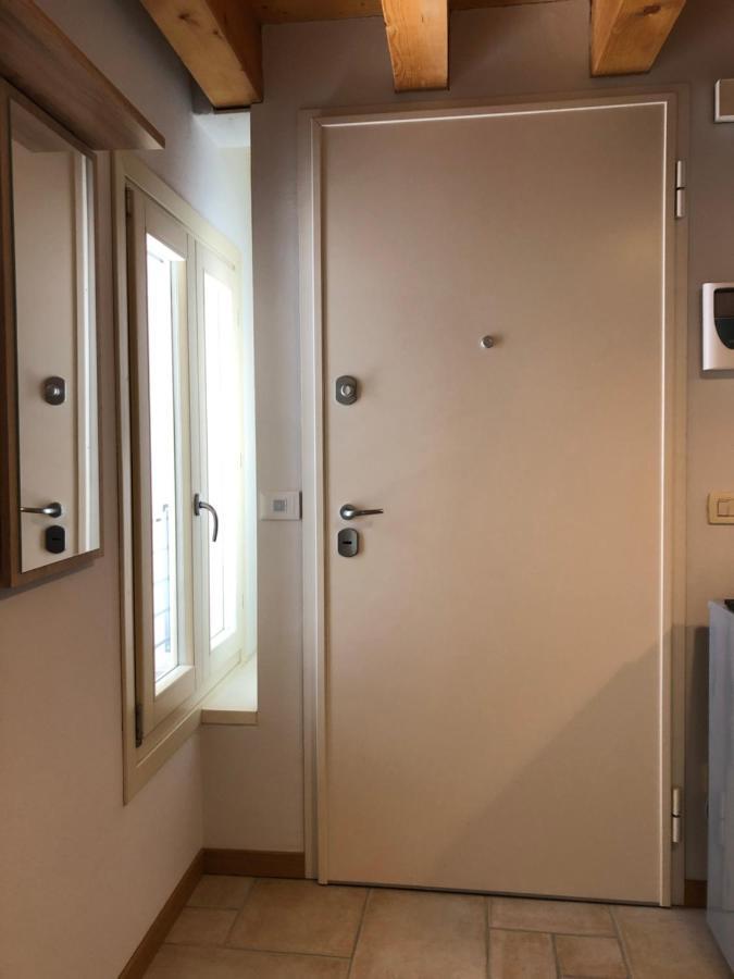 Interno 1 Apartment Treviso Luaran gambar